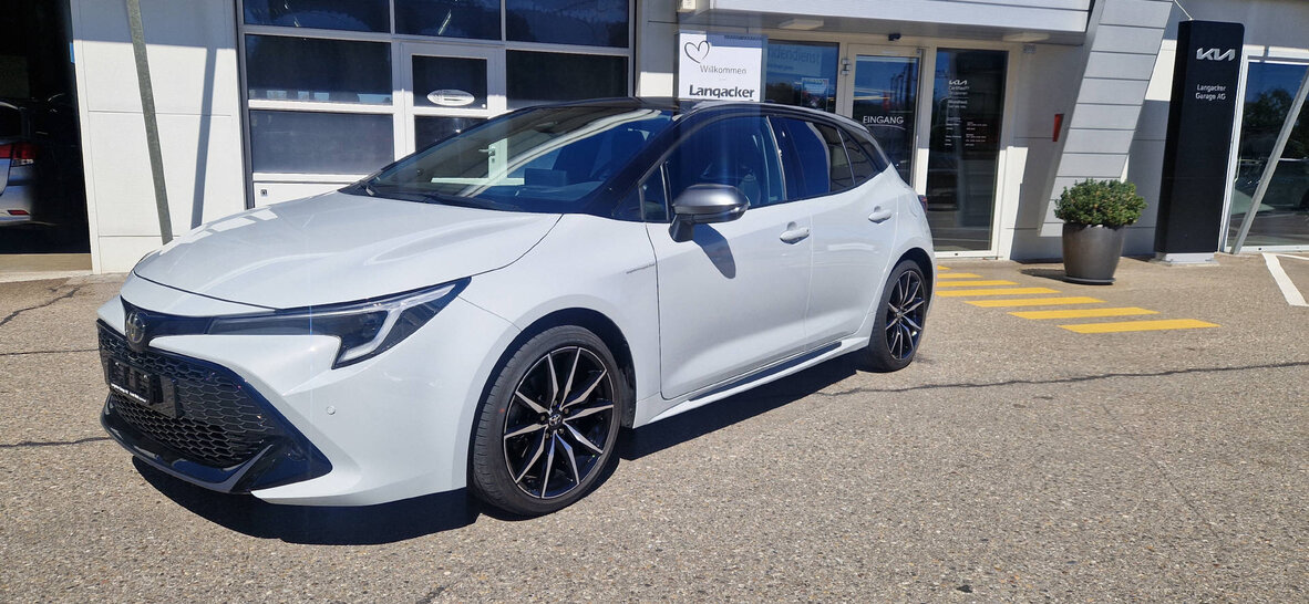TOYOTA Corolla 2.0 HSD GR Sport, Hybride Intégral Essence/Électricité, Occasion / Utilisé, Automatique - 2
