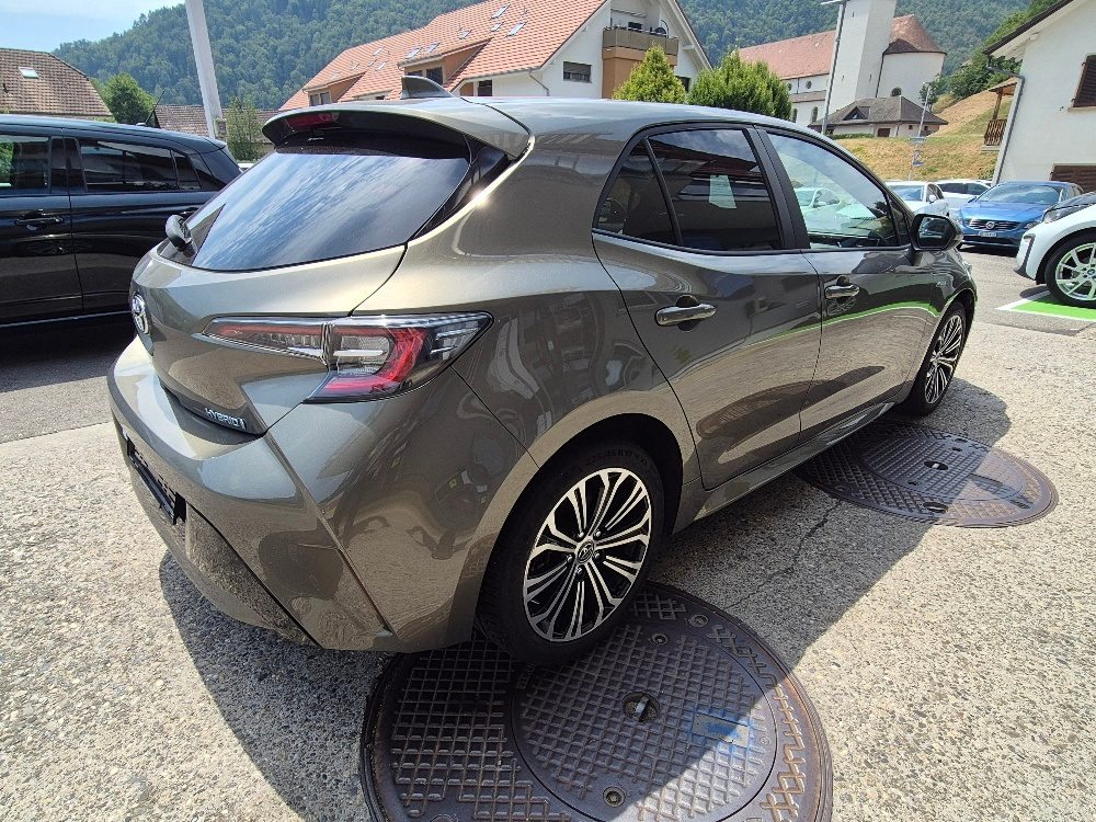 TOYOTA COROLLA 1.8 HSD Active, Voll-Hybrid Benzin/Elektro, Occasion / Gebraucht, Automatik - 6
