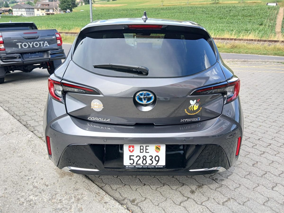 TOYOTA Corolla 2.0 HSD Trend, Full-Hybrid Petrol/Electric, Ex-demonstrator, Automatic - 6