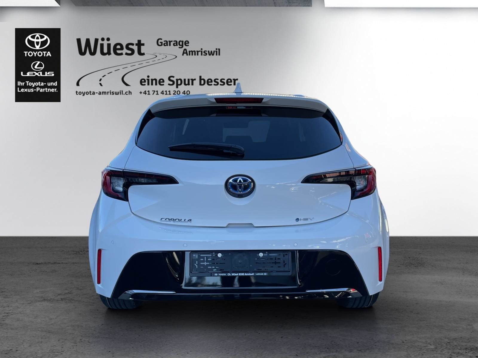 TOYOTA Corolla 2.0 HSD Trend, Full-Hybrid Petrol/Electric, Ex-demonstrator, Automatic - 4