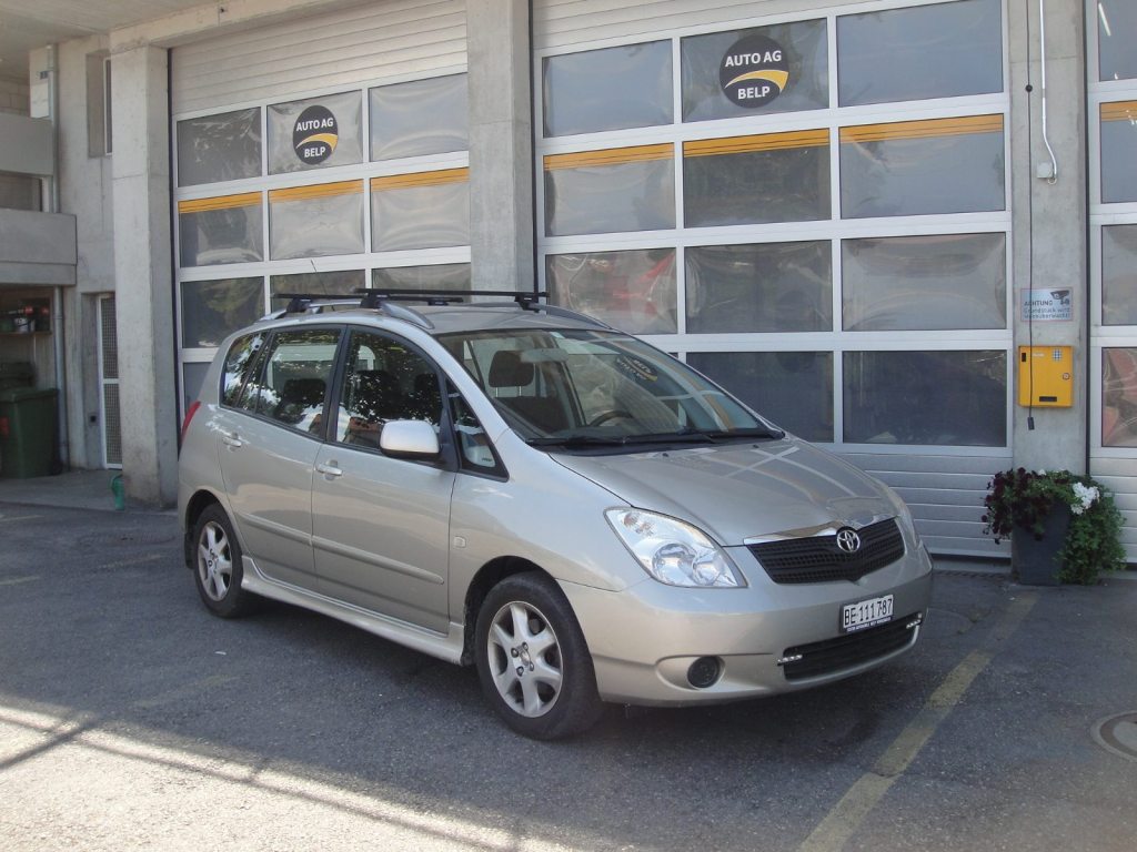 TOYOTA COROLLA VERSO 1.8 VVT-i Linea Sol