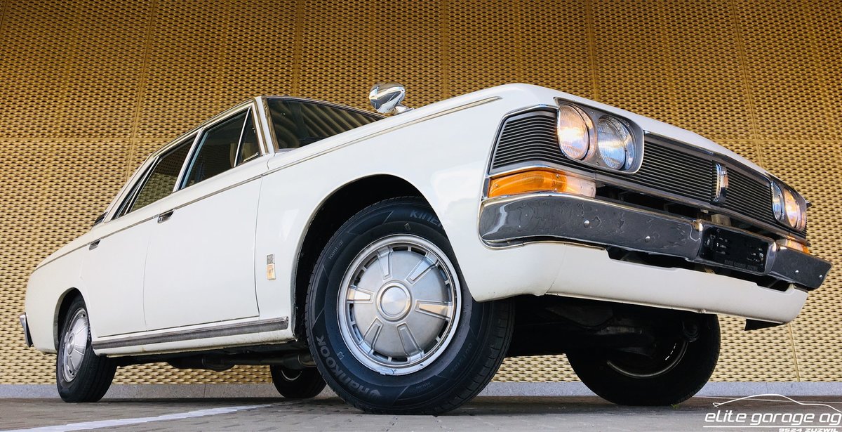 TOYOTA CROWN 2300 De Luxe, Essence, Occasion / Utilisé, Manuelle - 3