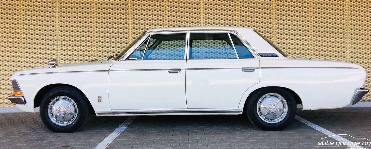 TOYOTA CROWN 2300 De Luxe, Essence, Occasion / Utilisé, Manuelle - 4