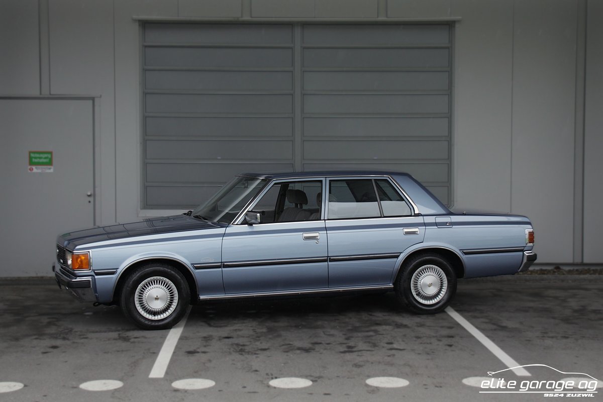 TOYOTA Crown 2800i DL