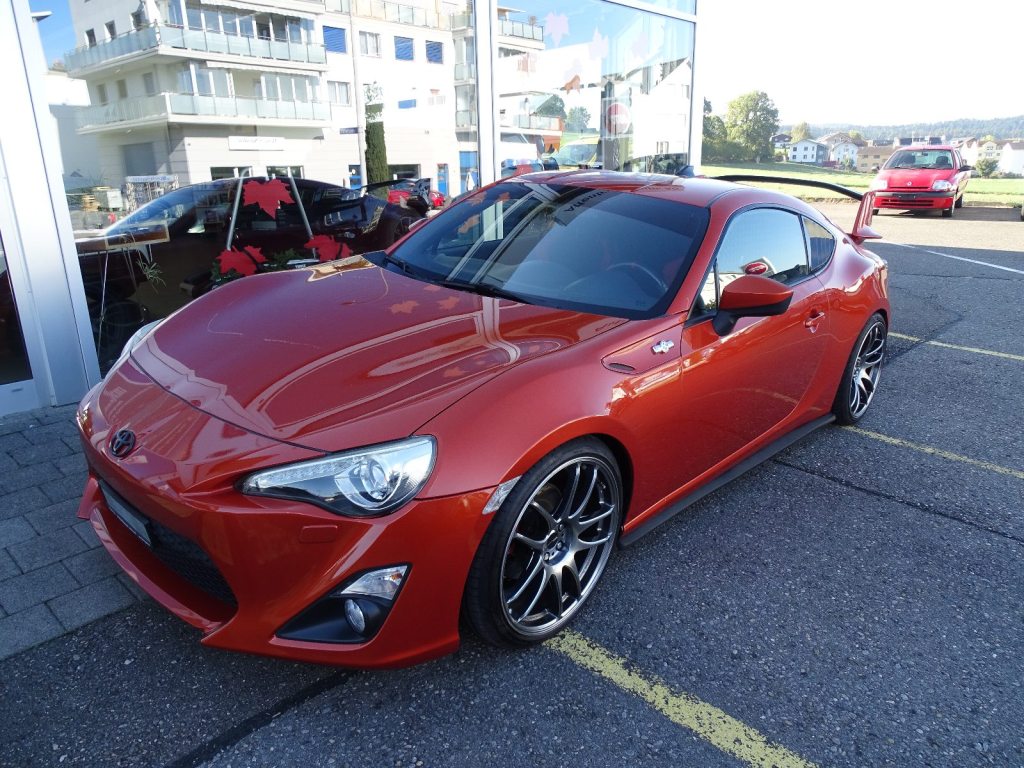 TOYOTA 2.0 D-4S Sport, Petrol, Second hand / Used, Manual - 7