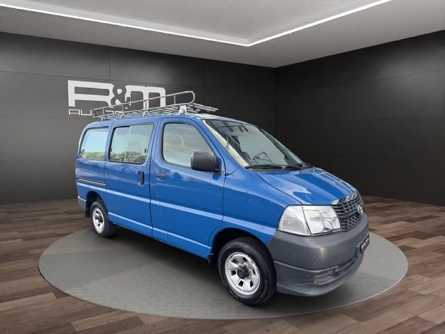 TOYOTA Hiace D-4D Kombi/Werk 4WD