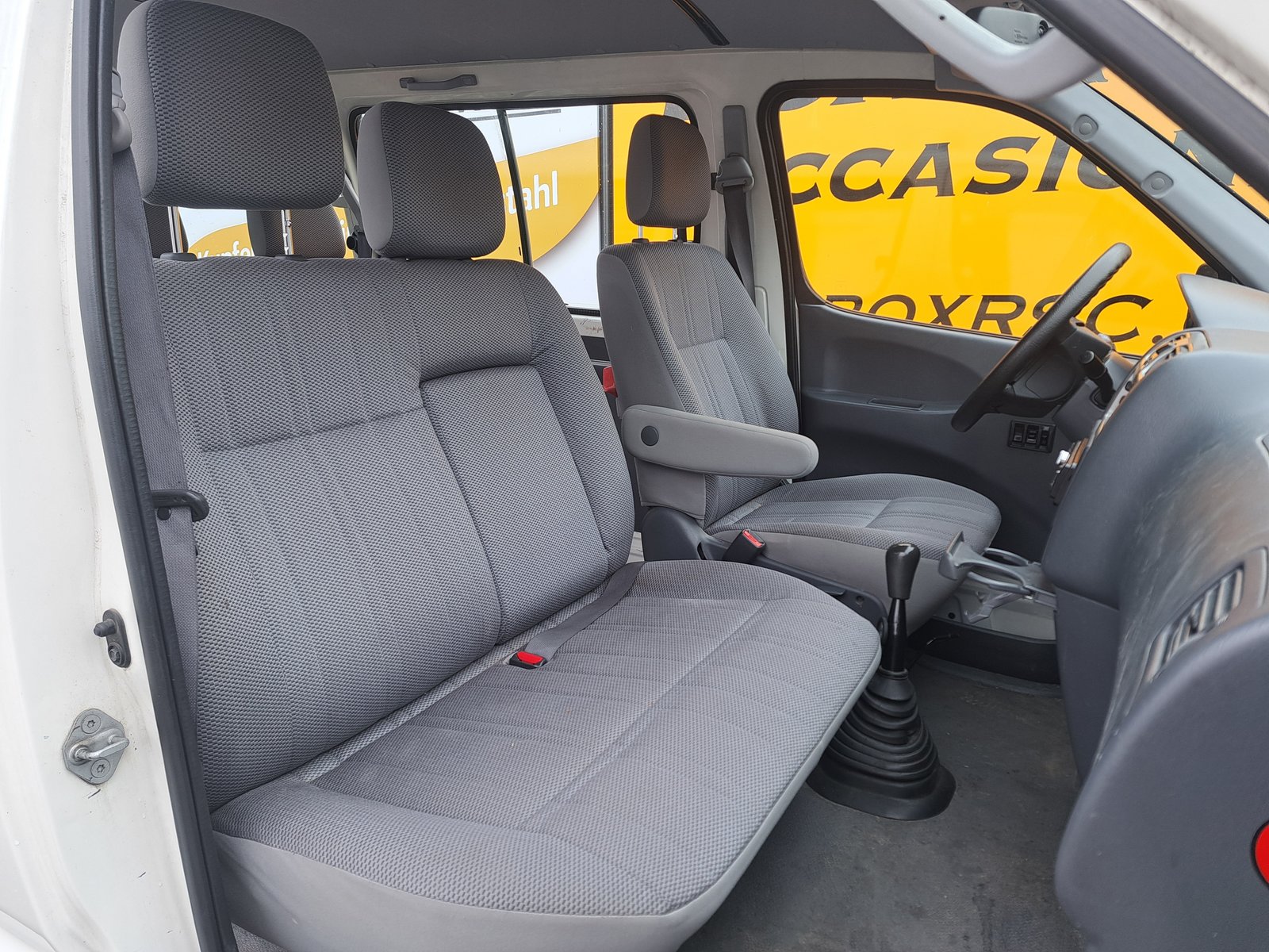 TOYOTA Hiace D-4D Kombi/Werk LWB, Diesel, Occasion / Gebraucht, Handschaltung - 5