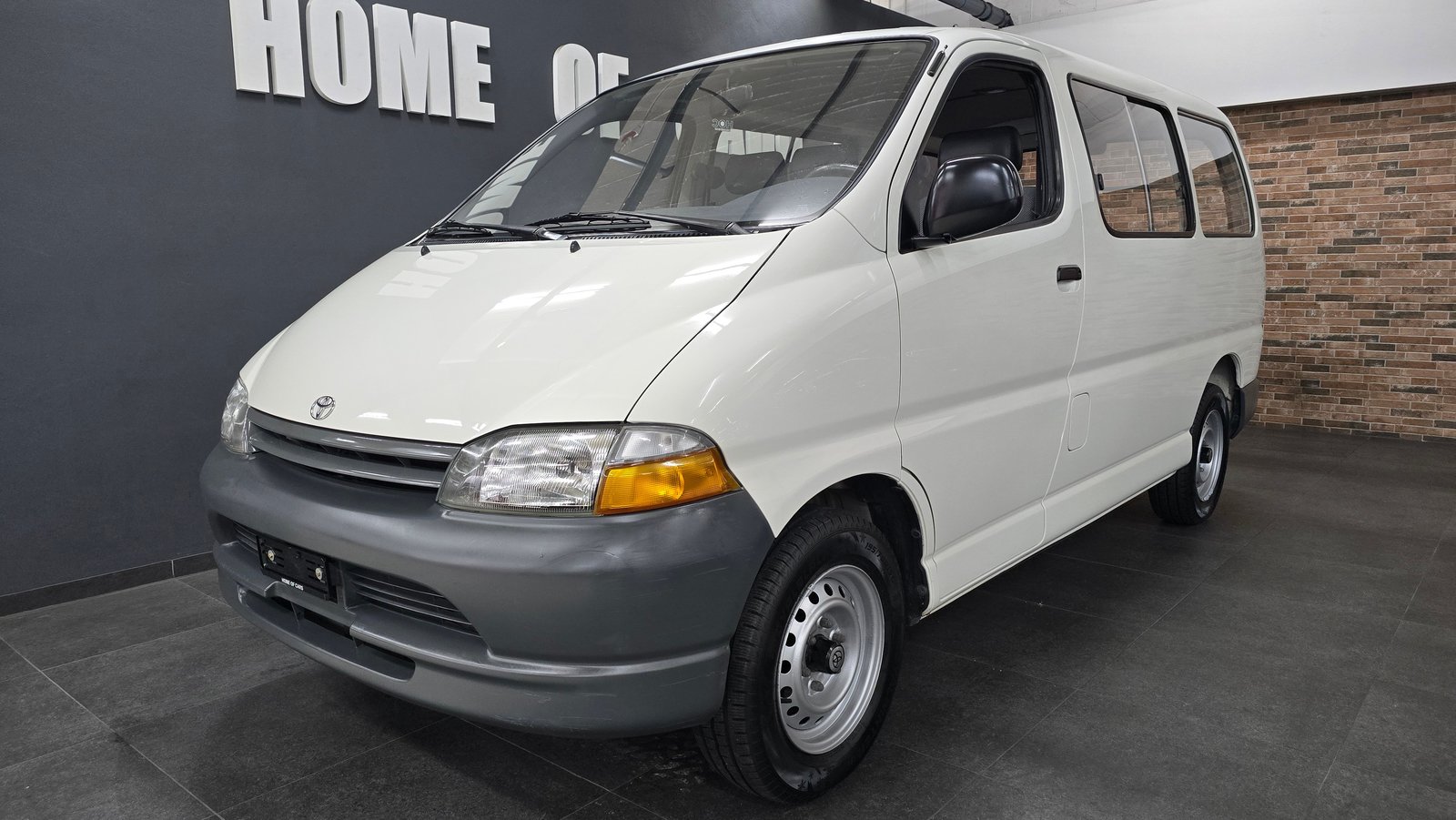 TOYOTA Hiace 2.4 Kombi RCH12, Essence, Occasion / Utilisé, Manuelle - 2