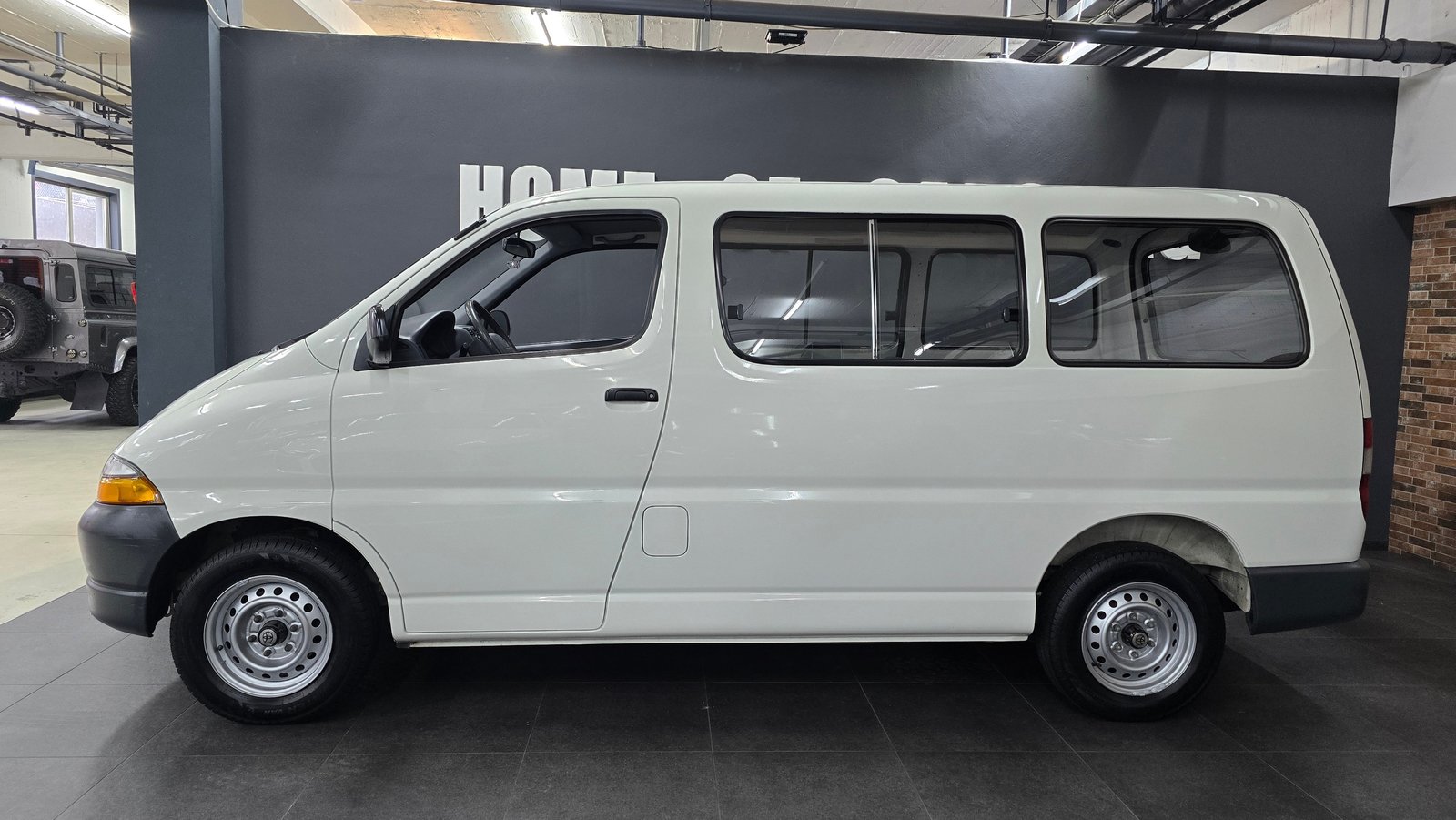 TOYOTA Hiace 2.4 Kombi RCH12, Essence, Occasion / Utilisé, Manuelle - 6