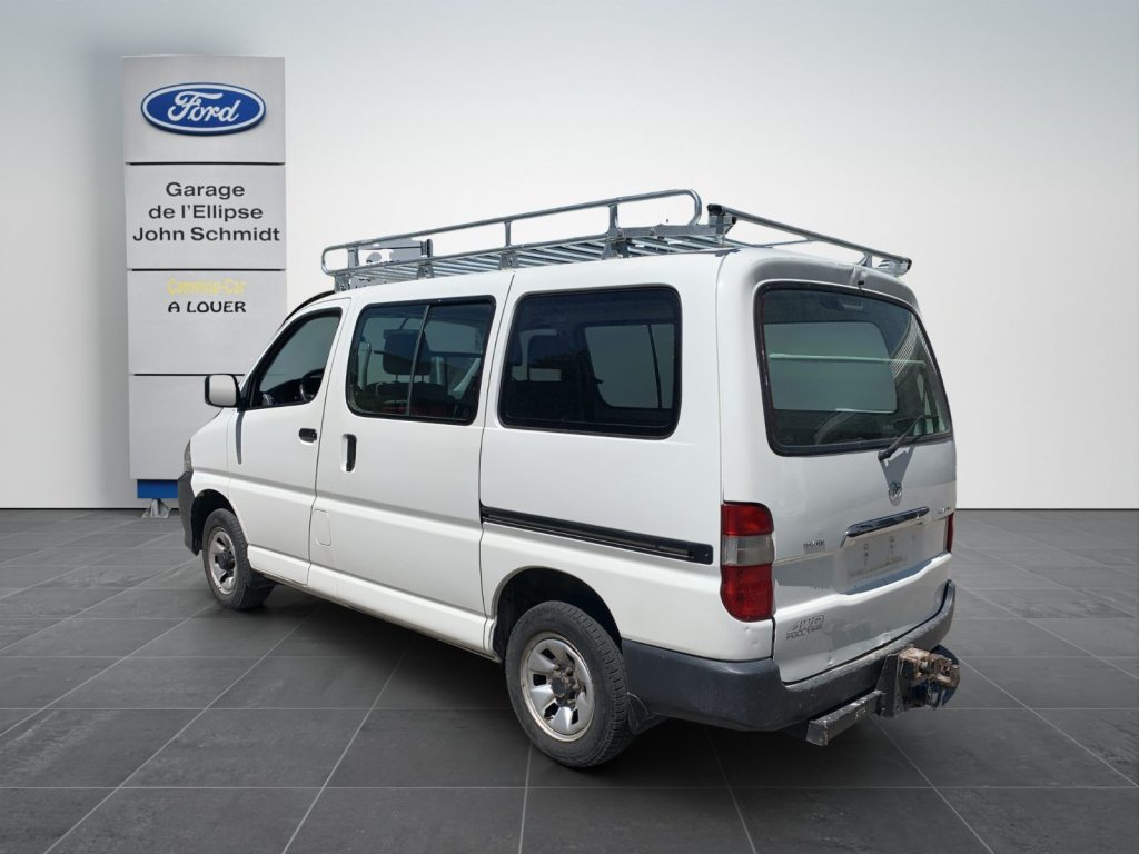 TOYOTA HI-ACE 2.5 D-4D 4x4 5T., Diesel, Occasioni / Usate, Manuale - 2