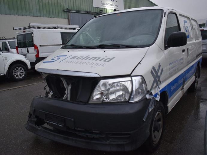 TOYOTA 2.5 D-4D 4x4 3 P. CS, Diesel, Occasion / Utilisé, Manuelle