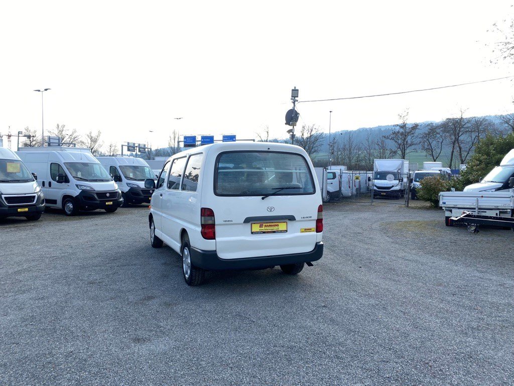 TOYOTA HI-ACE D-4D 9 Plätze, Diesel, Occasioni / Usate, Manuale - 5
