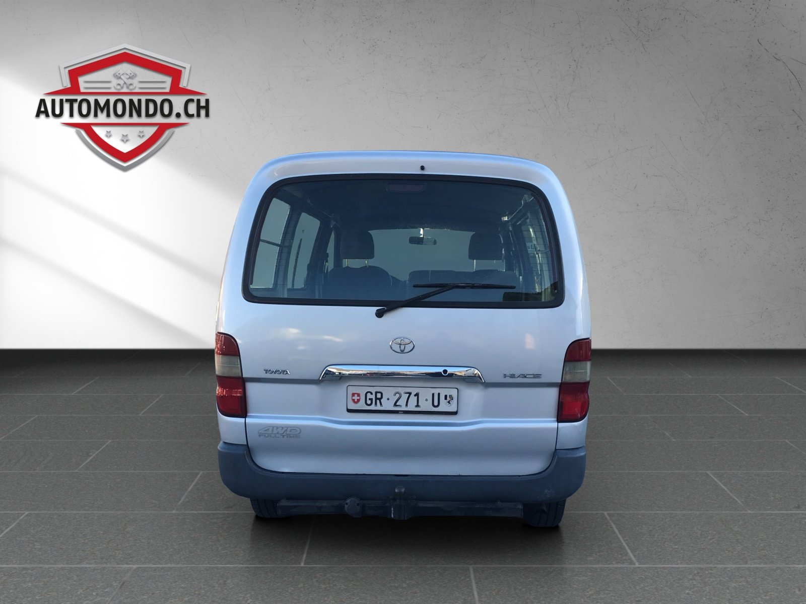 TOYOTA Hiace D-4D Van 4WD SWB, Diesel, Occasion / Gebraucht, Handschaltung - 6