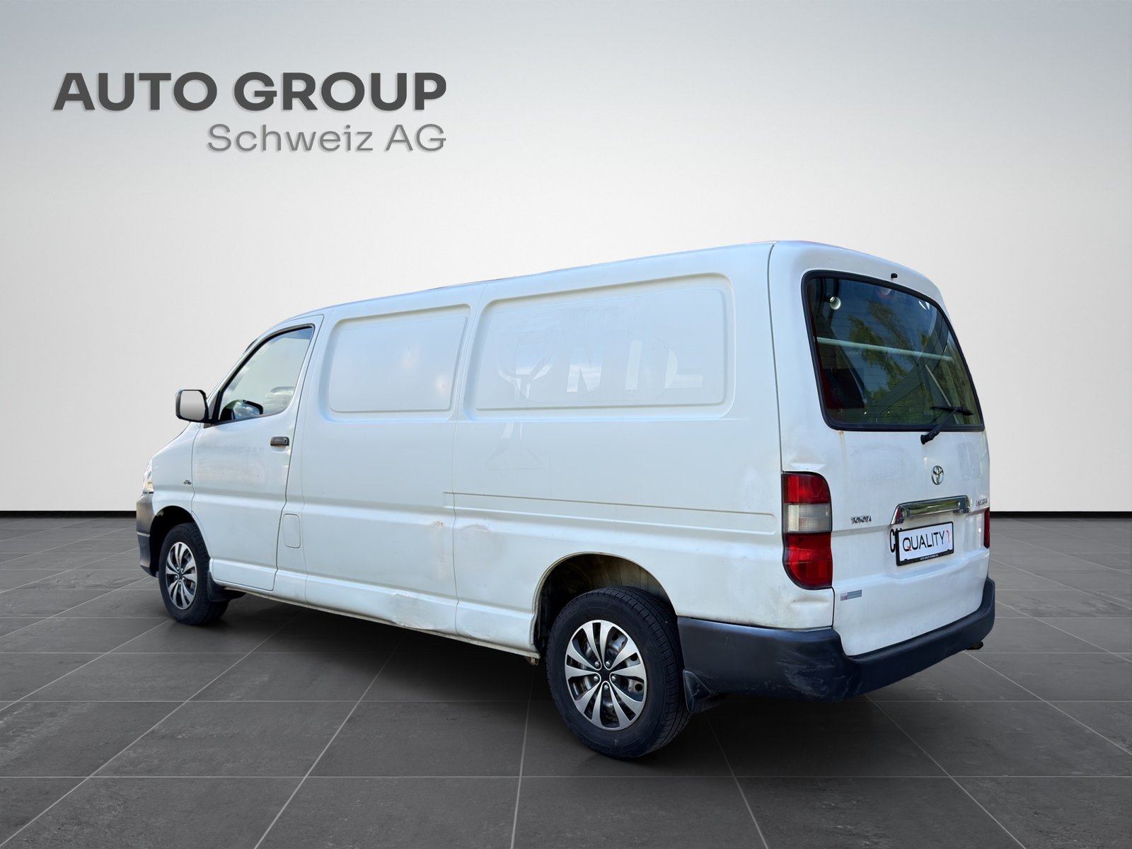 TOYOTA Hiace D-4D Van LWB, Diesel, Occasion / Gebraucht, Handschaltung - 3