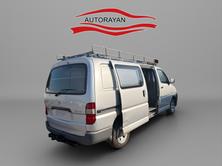TOYOTA Hiace D-4D Van 4WD LWB, Diesel, Second hand / Used, Manual - 5