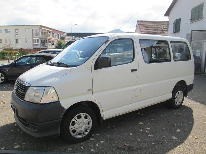 TOYOTA Hiace D-4D Van SWB, Diesel, Occasion / Utilisé, Manuelle