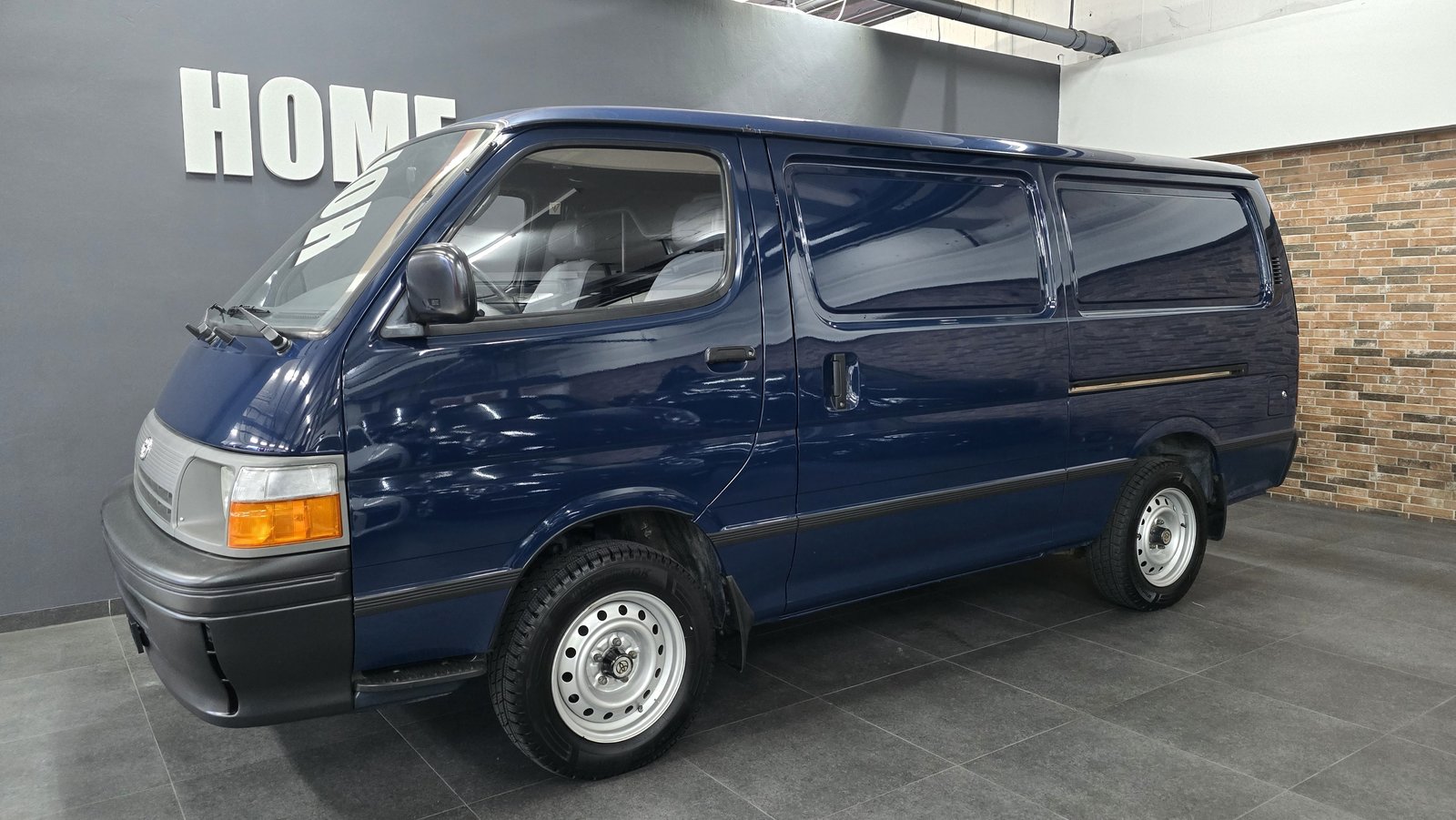TOYOTA Hiace 2.4 EFI 4X2, Benzina, Occasioni / Usate, Automatico - 4