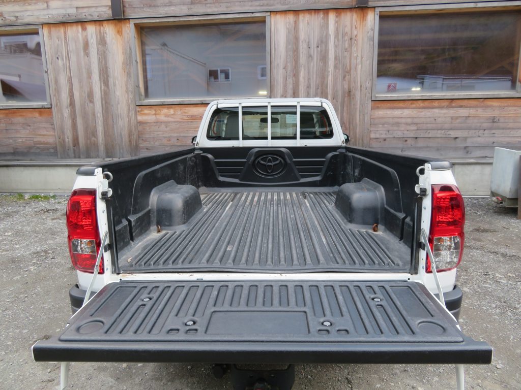 TOYOTA HILUX 2.4 D-4D 150 Comfort, Diesel, Occasioni / Usate, Manuale - 7
