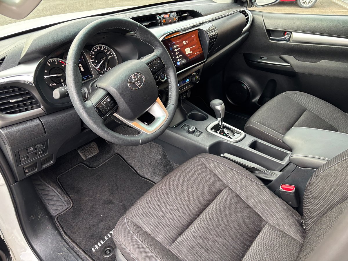 TOYOTA Hilux 2.8D-4D MHEV Style Double Cab 4x4 A, Hybride Léger Diesel/Électricité, Voiture nouvelle, Automatique - 5
