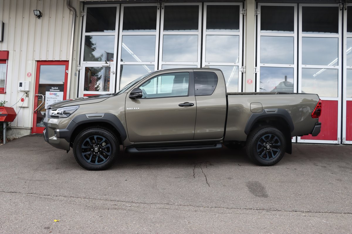 TOYOTA 2.8D-4D Invincible Extra Cap 4x4 A, Diesel, New car, Automatic - 5