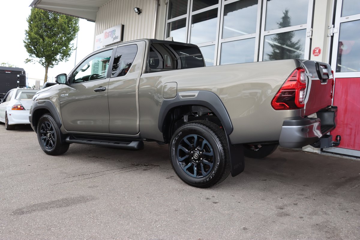 TOYOTA 2.8D-4D Invincible Extra Cap 4x4 A, Diesel, New car, Automatic - 6