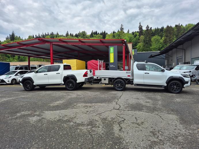 TOYOTA Hilux 2.8D-4D Invincible Extra Cab 4x4 A, Diesel, Neuwagen, Automatik