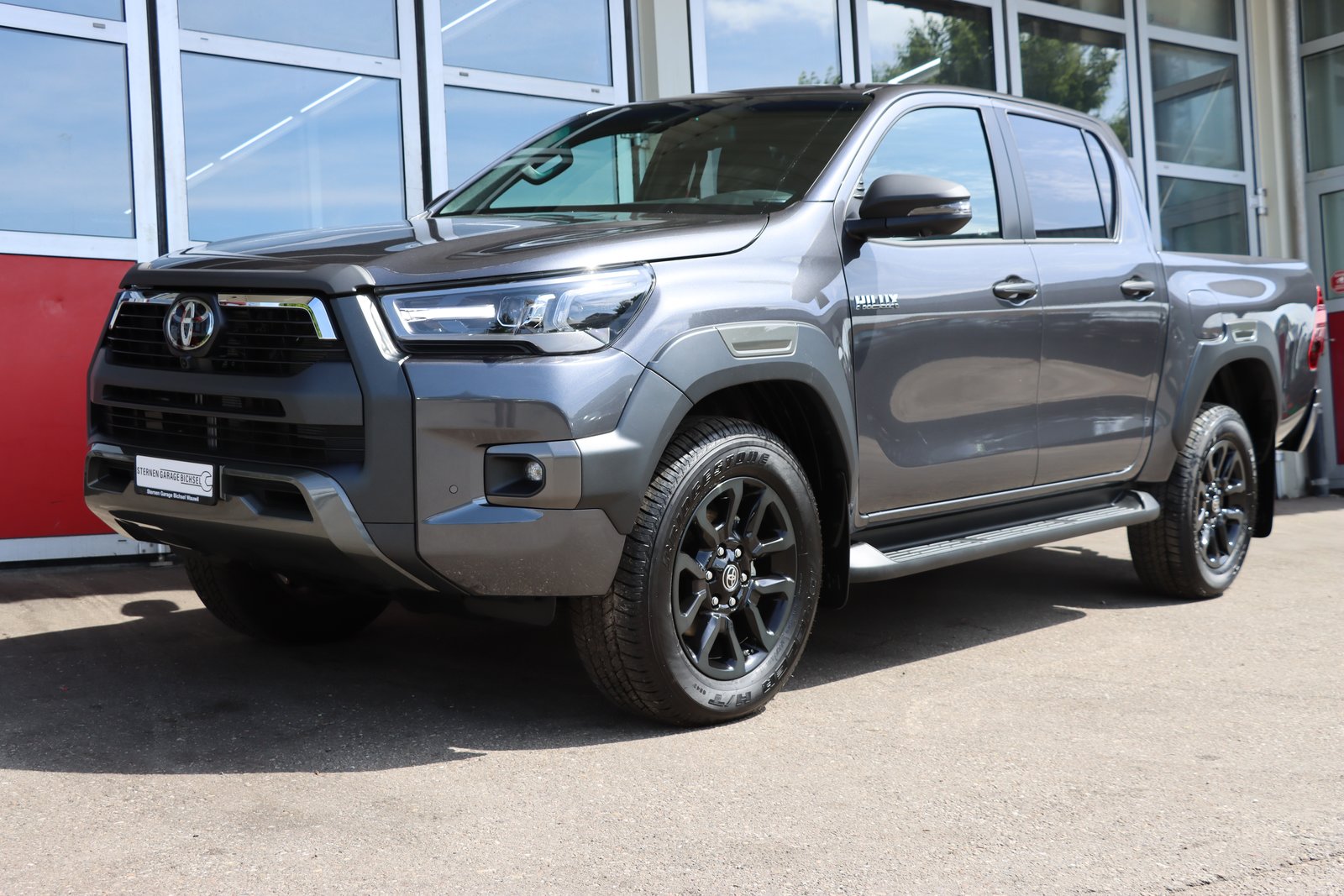 TOYOTA Hilux 2.8D-4D Invincible Double Cab 4x4 A