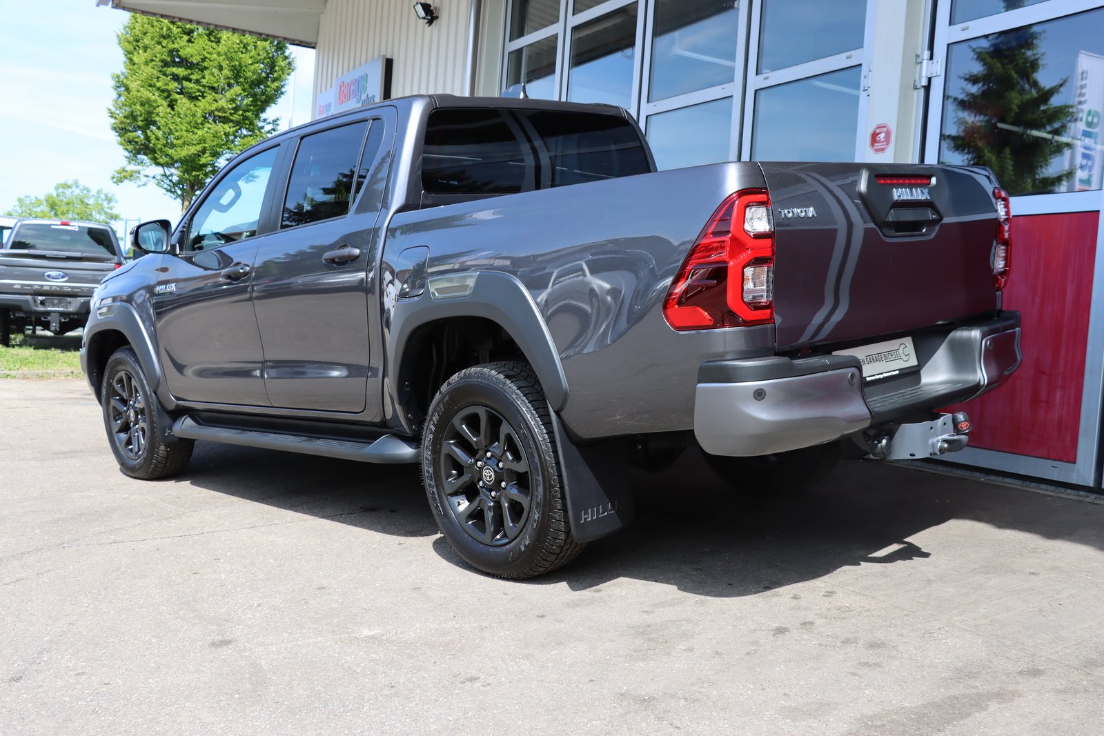 TOYOTA Hilux 2.8D-4D Invincible Double Cab 4x4 A, Diesel, New car, Automatic - 7