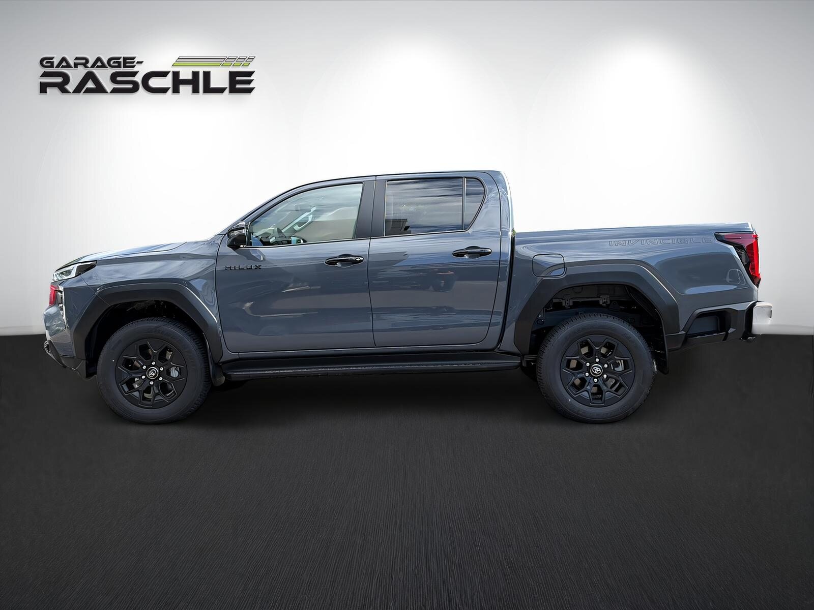 TOYOTA Hilux Double Cab.-Pick-up 2.8 D-4D MHEV 204 Invincible, Mild-Hybrid Diesel/Electric, New car, Automatic - 4