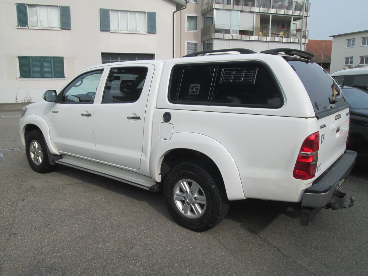 TOYOTA Hilux 3.0 4WD Double Cab Sol Premium A, Diesel, Occasion / Utilisé, Automatique - 3