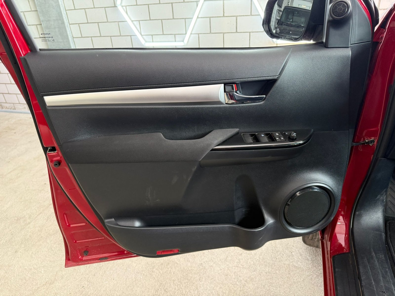 TOYOTA Hilux 2.4D-4D Luna Double Cab 4x4, Diesel, Occasion / Gebraucht, Handschaltung - 6