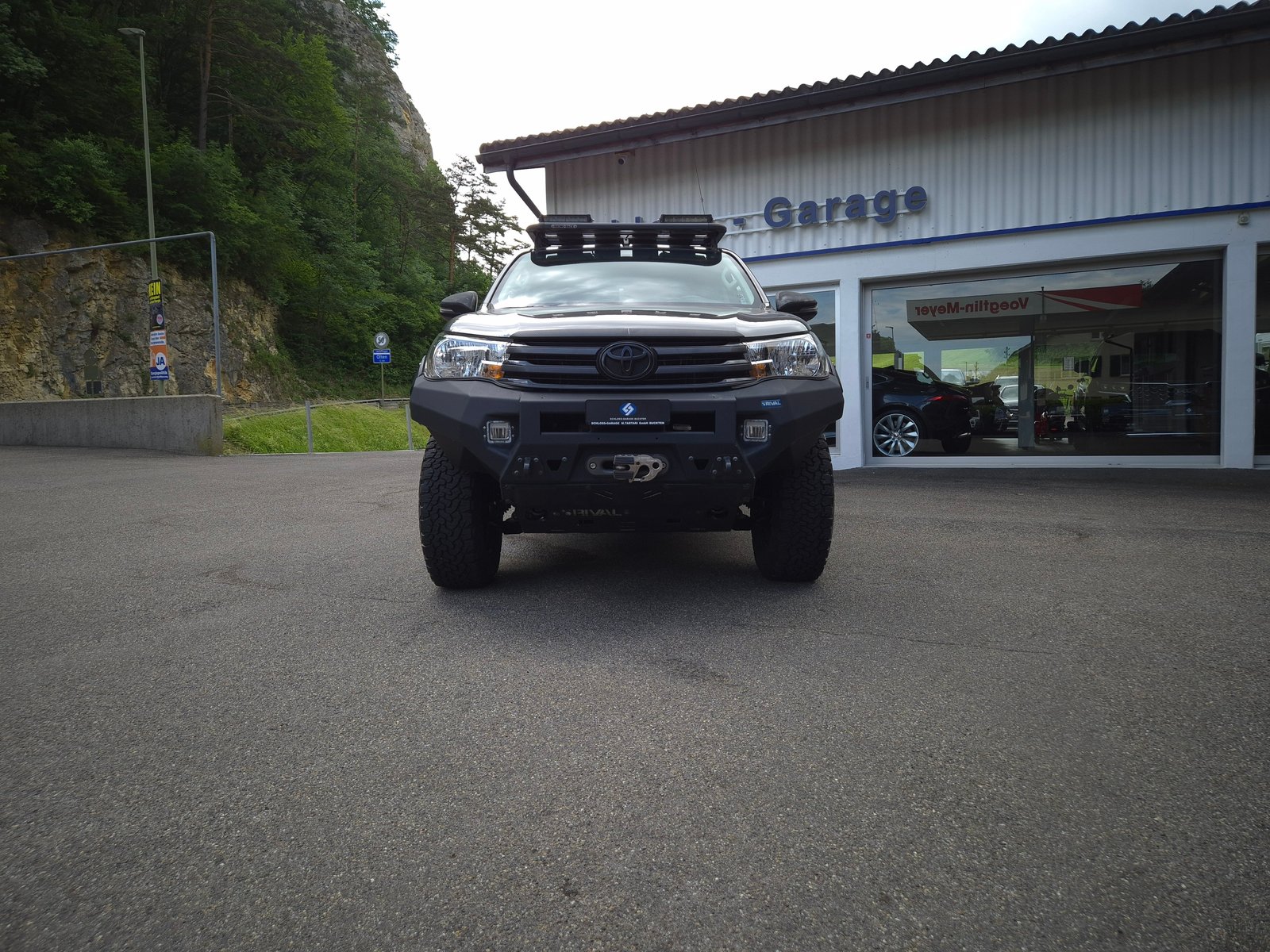 TOYOTA Hilux 2.4D-4D Style DoubleCab 4x4 A, Diesel, Occasion / Utilisé, Automatique - 6