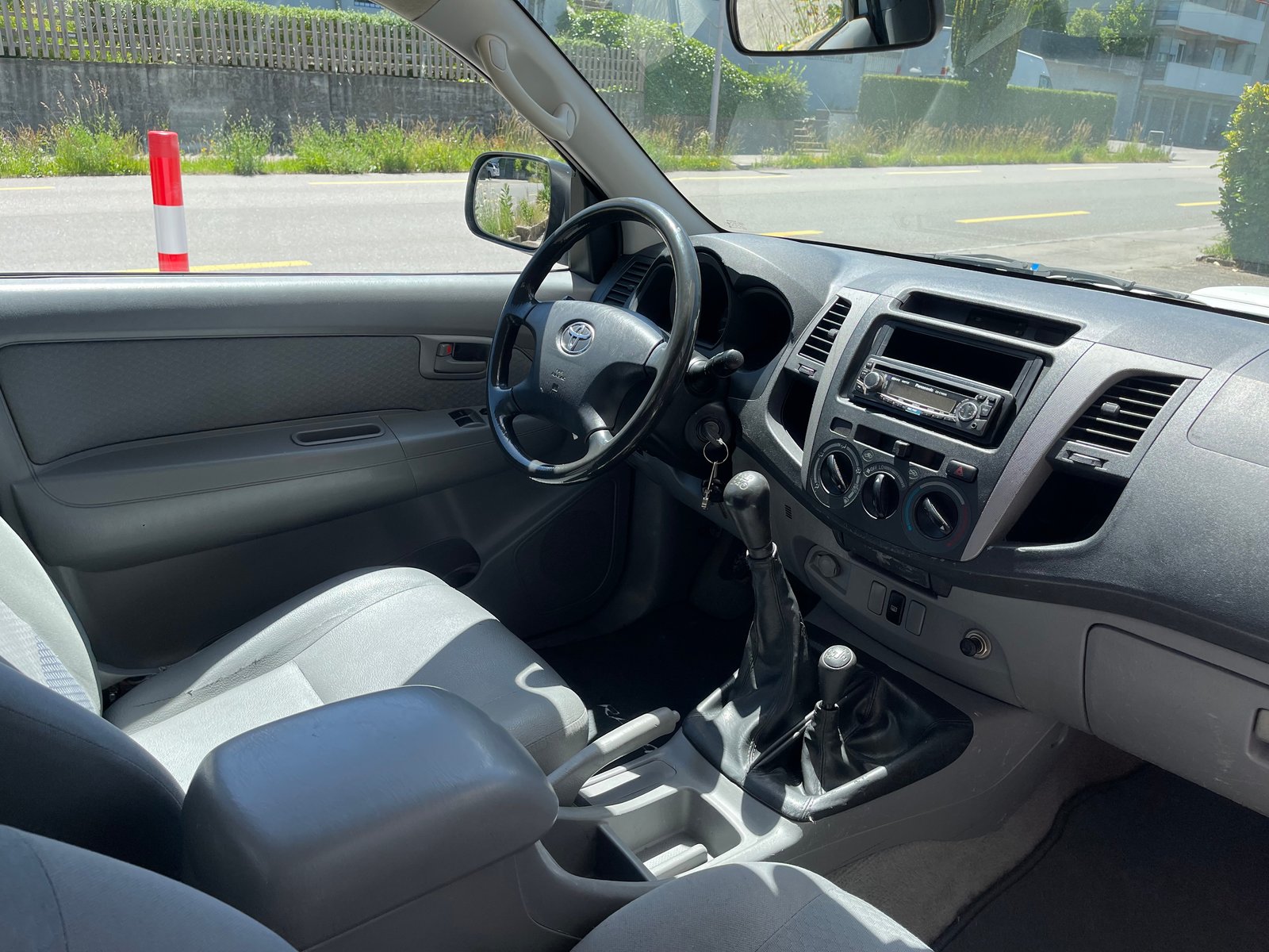 TOYOTA Hilux 4x4 ExtraCab LineaTerra, Diesel, Occasion / Utilisé, Manuelle - 3