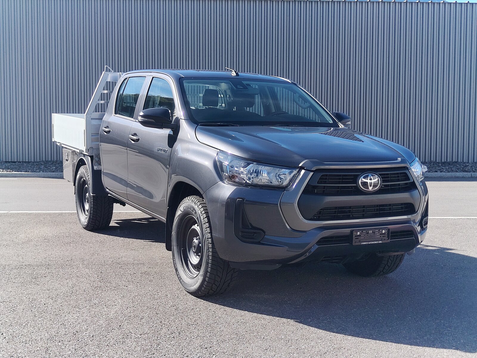 TOYOTA Hilux 2.4D-4D Comfort Double Cab 4x4