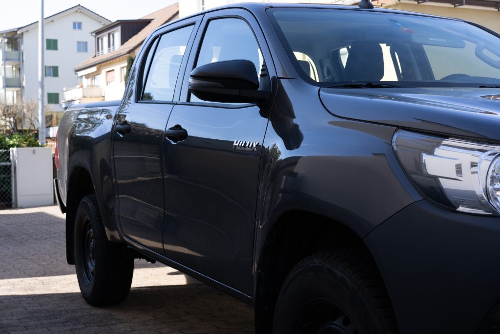 TOYOTA HILUX 2.4 D-4D 150 Luna