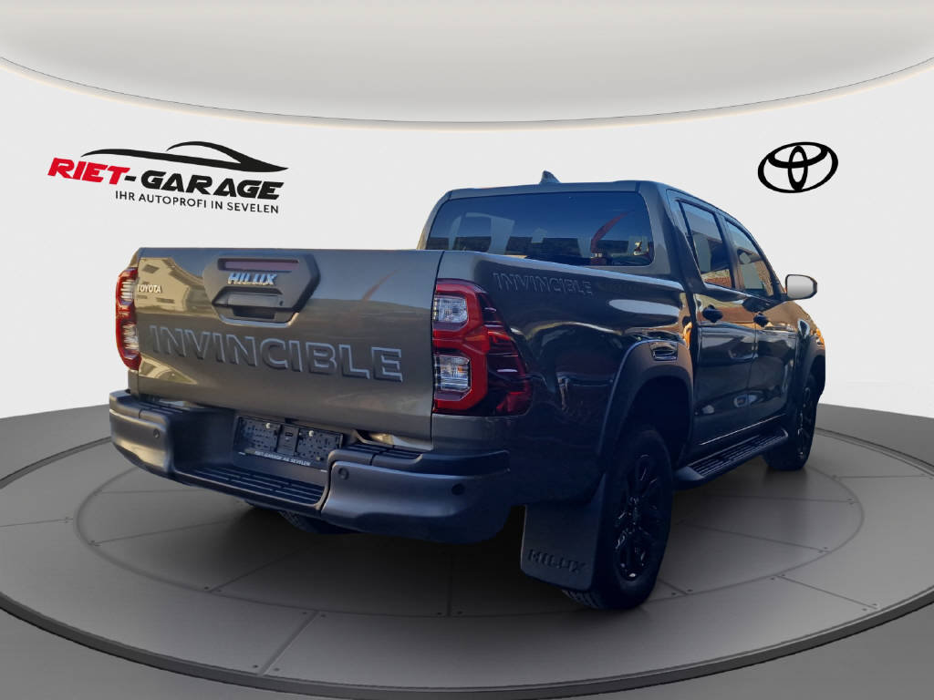 TOYOTA Hilux Double Cab.-Pick-up 2.8 D-4D MHEV 204 Invincible, Mild-Hybrid Diesel/Electric, New car, Automatic - 4