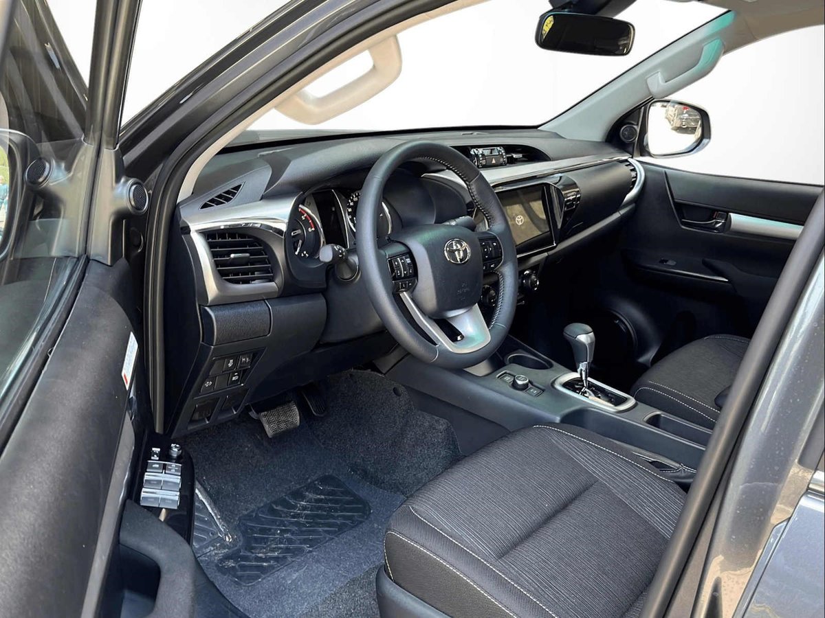 TOYOTA HI-LUX Hilux Double Cab.-Pick-up 2.8 D-4D 204 Style MHEV, Hybride Léger Diesel/Électricité, Voiture nouvelle, Automatique - 7