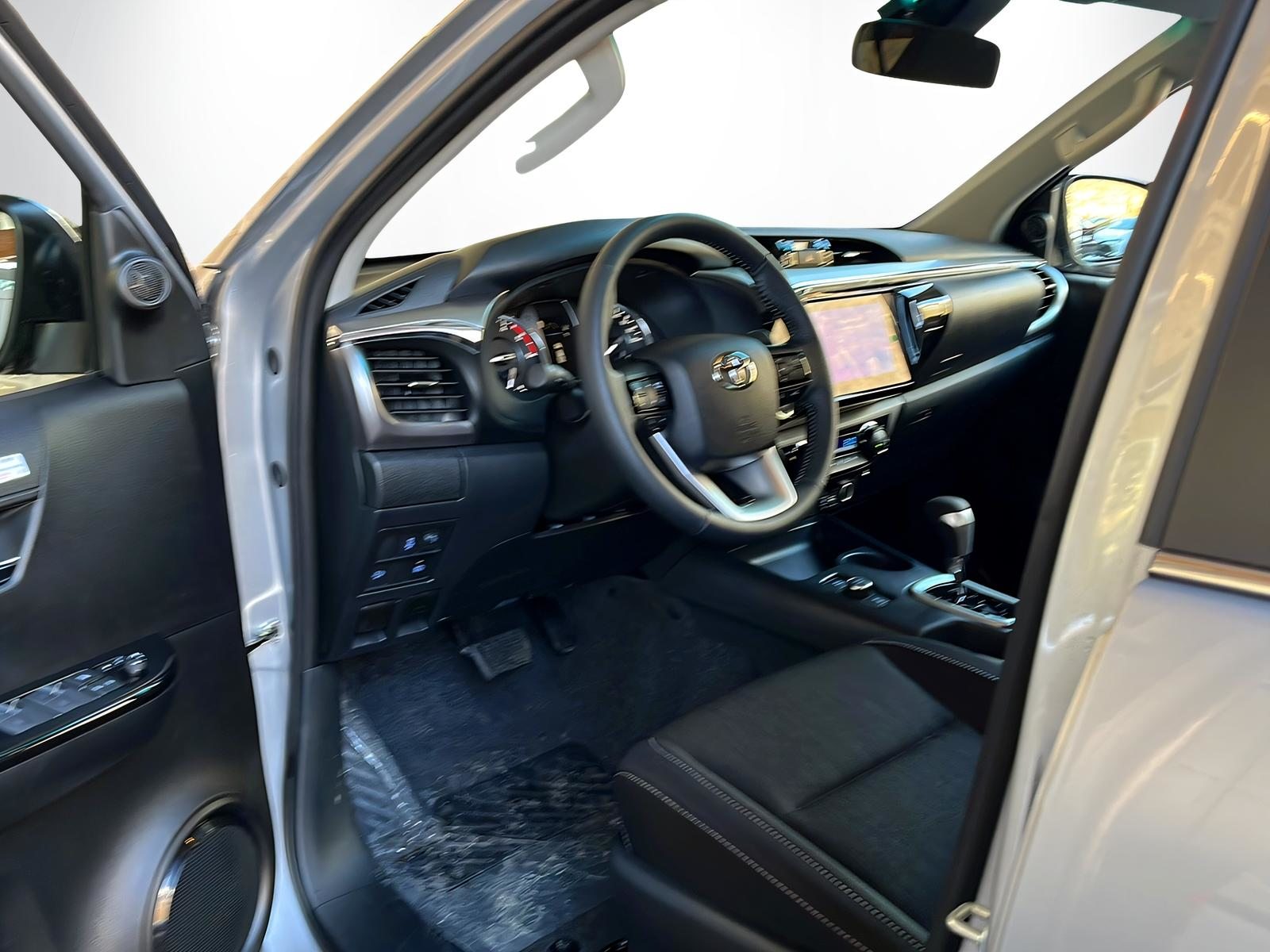 TOYOTA Hilux Double Cab.-Pick-up 2.8 D-4D MHEV 204 Style, Hybride Leggero Diesel/Elettrica, Auto nuove, Automatico - 7