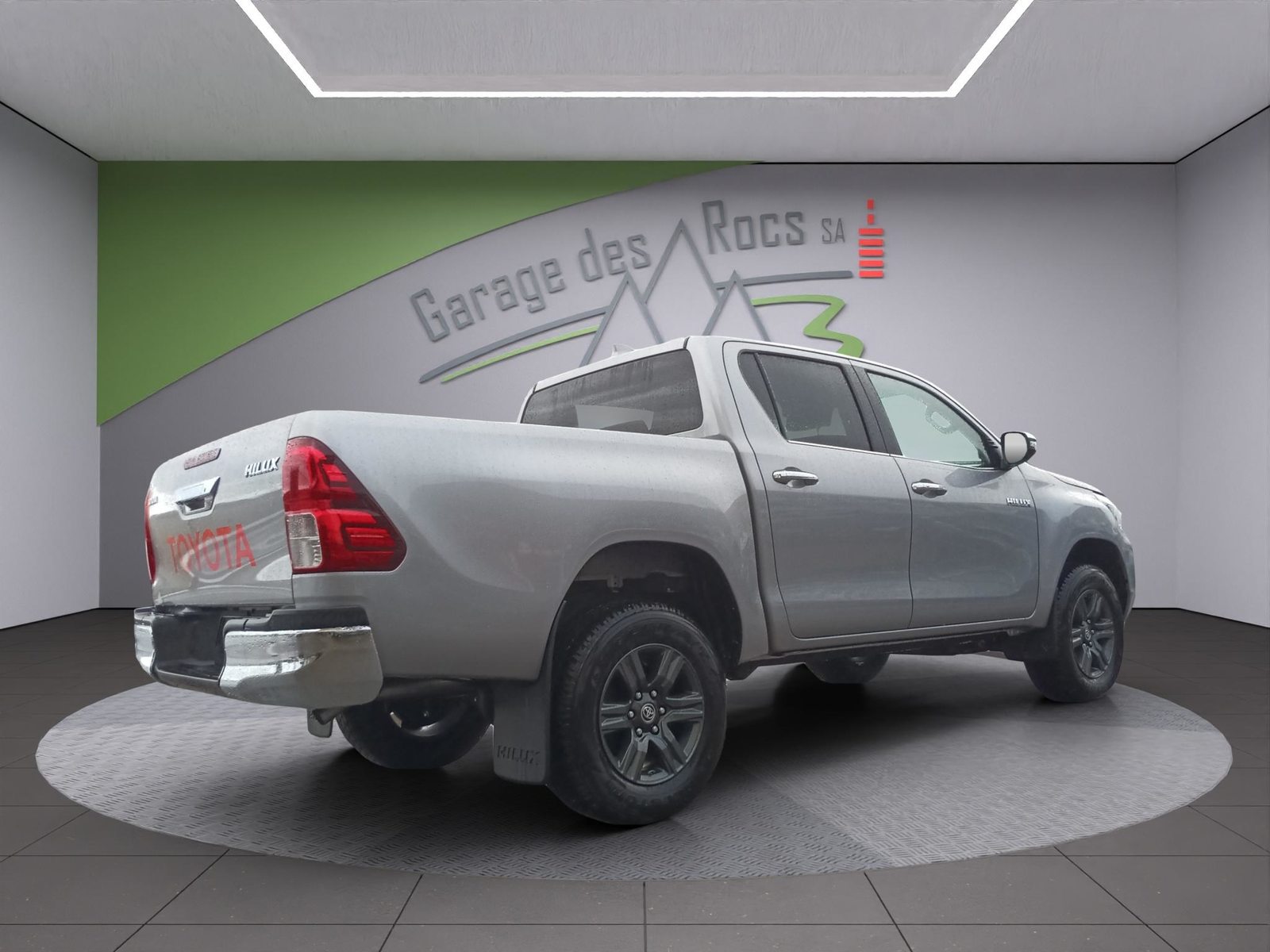 TOYOTA Hilux Double Cab.-Pick-up 2.8 D-4D 204 Style, Diesel, Auto nuove, Automatico - 6