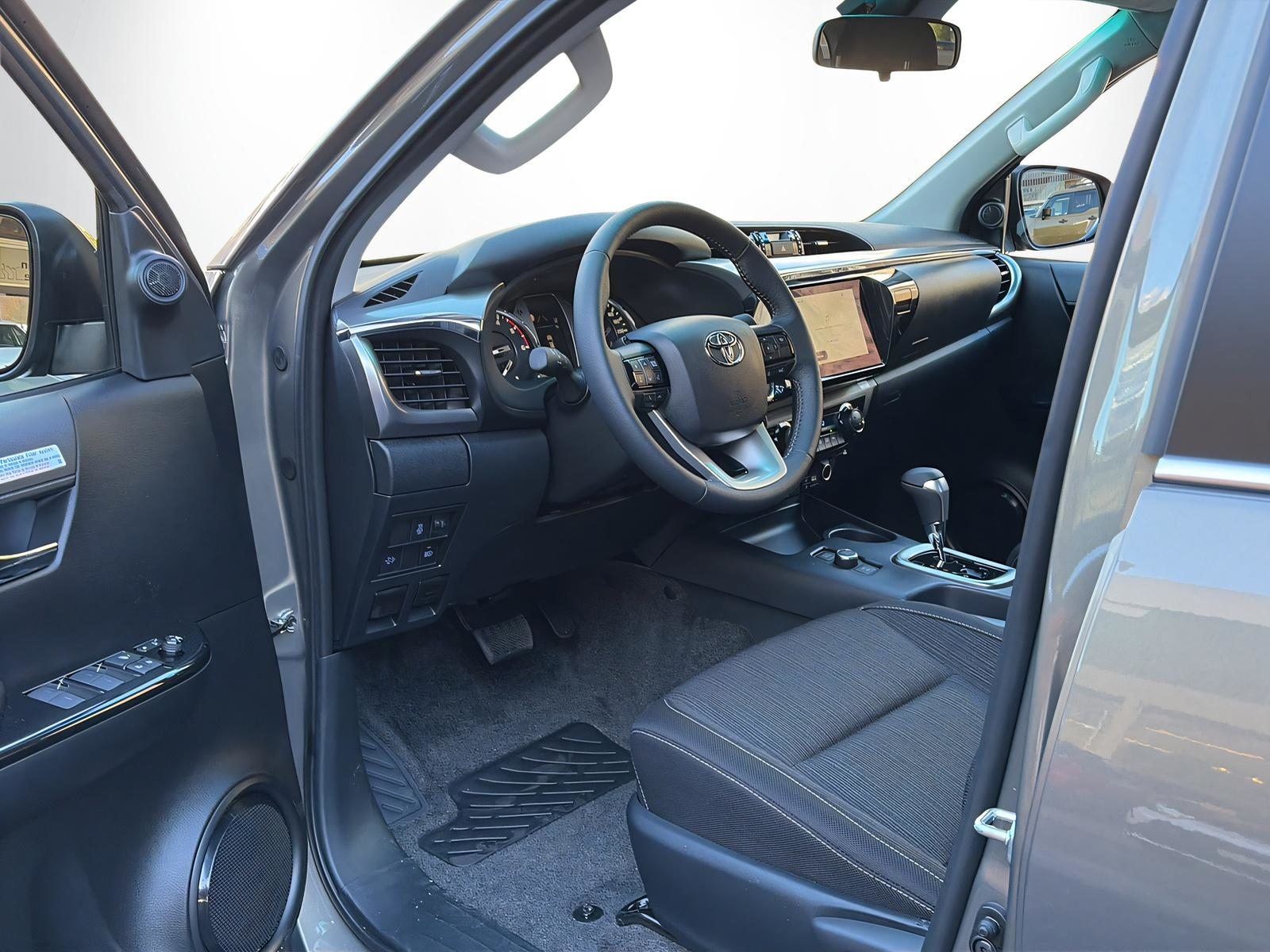 TOYOTA Hilux Double Cab.-Pick-up 2.8 D-4D MHEV 204 Style, Mild-Hybrid Diesel/Electric, New car, Automatic - 7