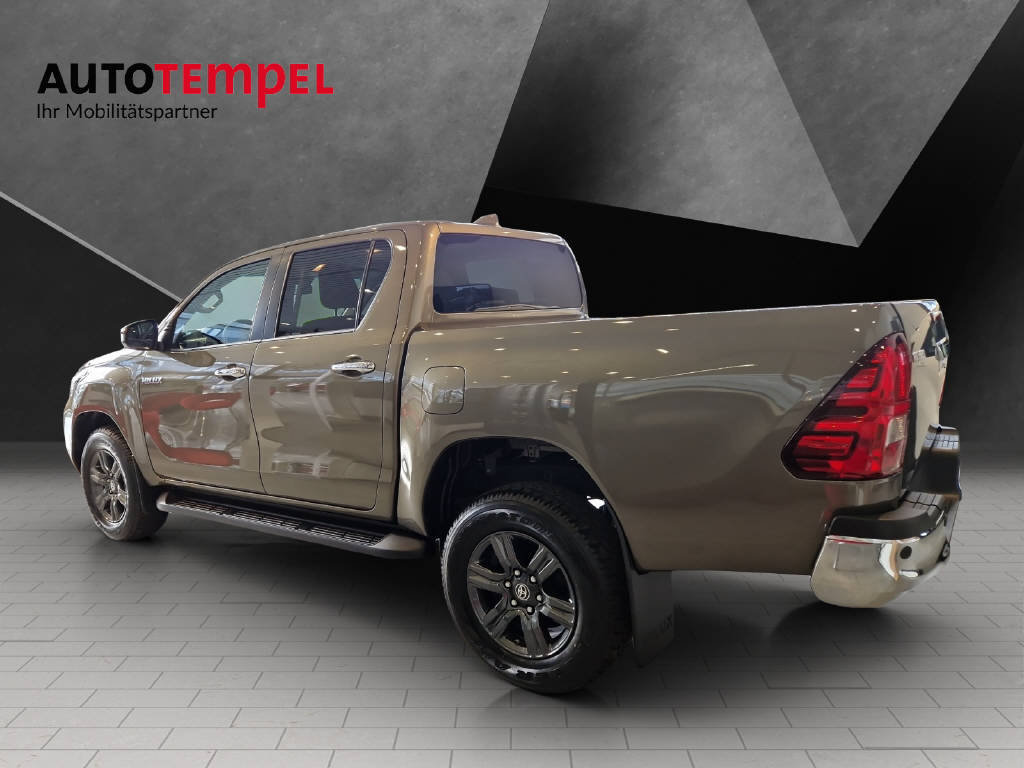 TOYOTA Hilux Double Cab.-Pick-up 2.8 48038/004, Hybride Leggero Diesel/Elettrica, Auto nuove, Automatico - 2