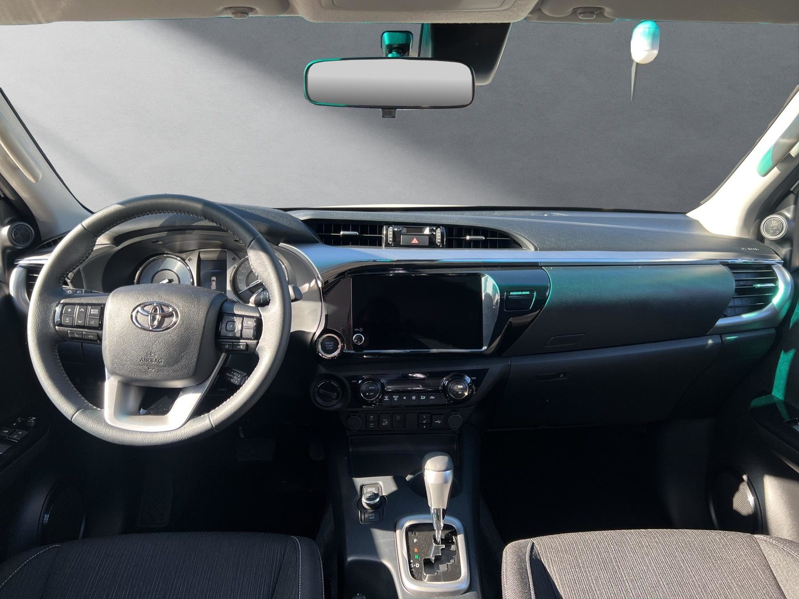 TOYOTA Hilux Double Cab.-Pick-up 2.8 D-4D MHEV 204 Style, Hybride Leggero Diesel/Elettrica, Auto nuove, Automatico - 4