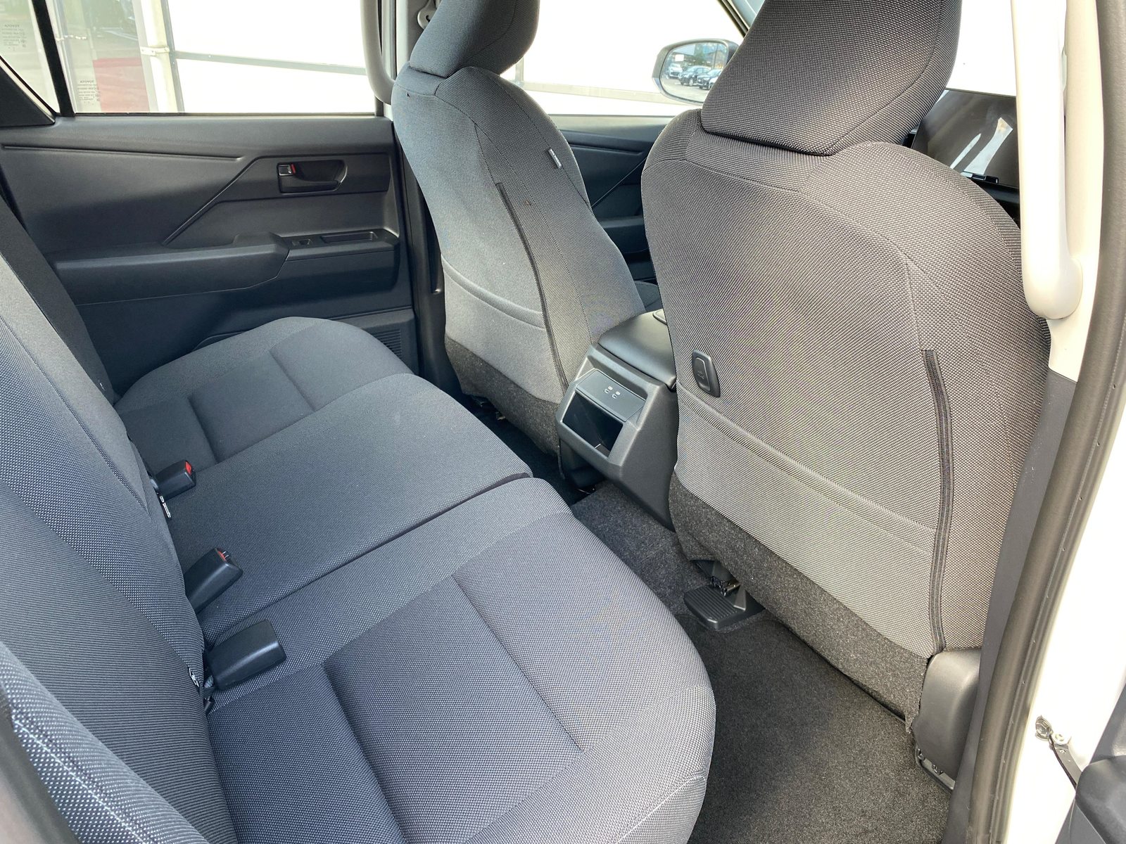 TOYOTA Hilux EV 59KWh Comfort, Elektro, Neuwagen, Automatik - 5