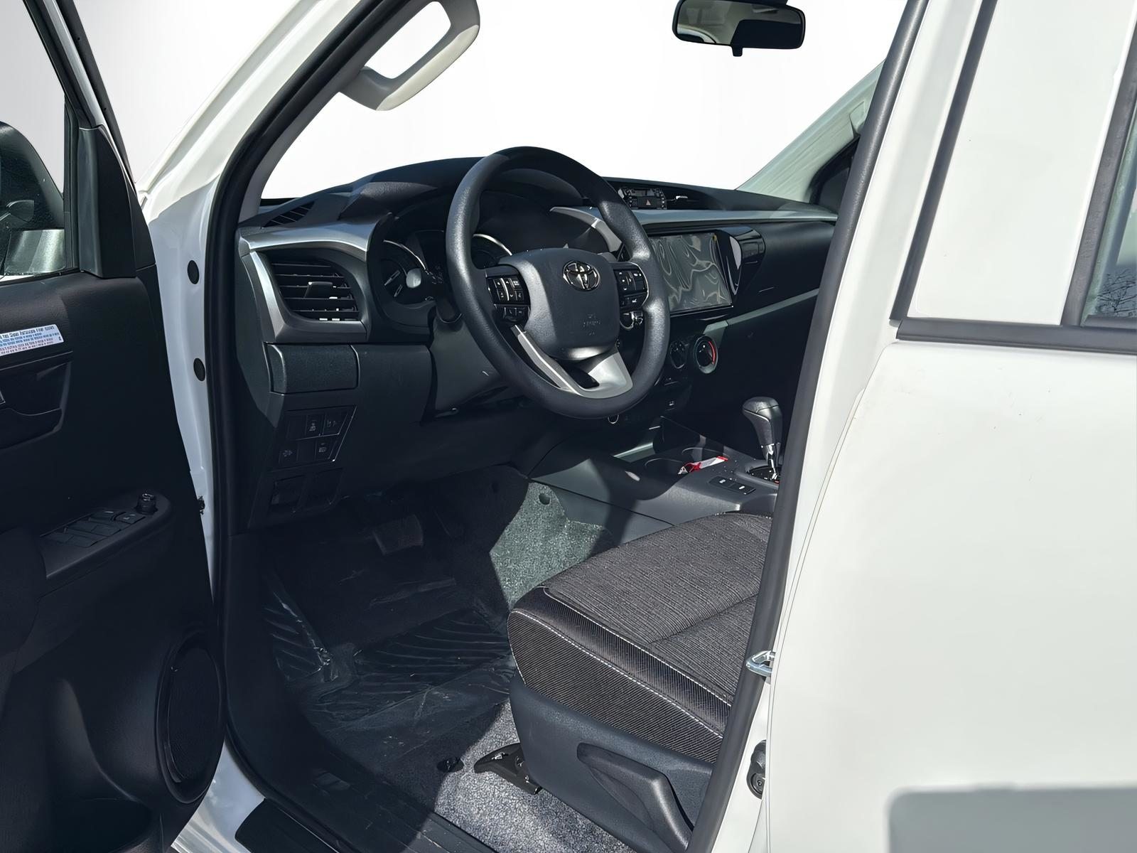 TOYOTA Hilux Double Cab.-Pick-up 2.4 D-4D 150 Style, Diesel, Voiture nouvelle, Automatique - 7