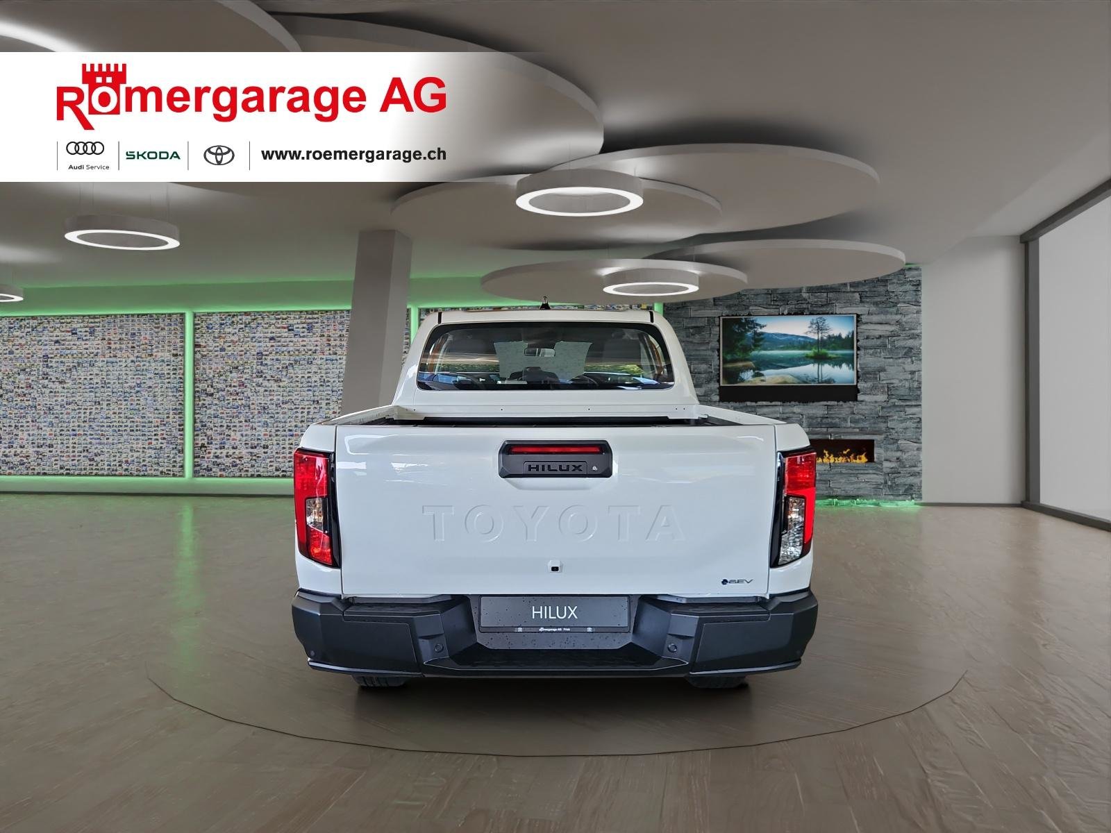 TOYOTA Hilux Double Cab.-Pick-up 59KWh Comfort, Electric, New car, Automatic - 3