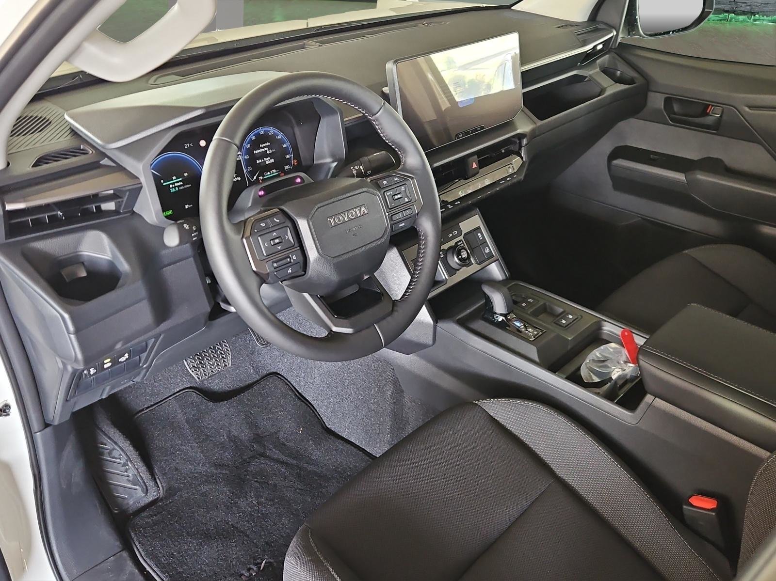 TOYOTA Hilux Double Cab.-Pick-up 59KWh Comfort, Electric, New car, Automatic - 7