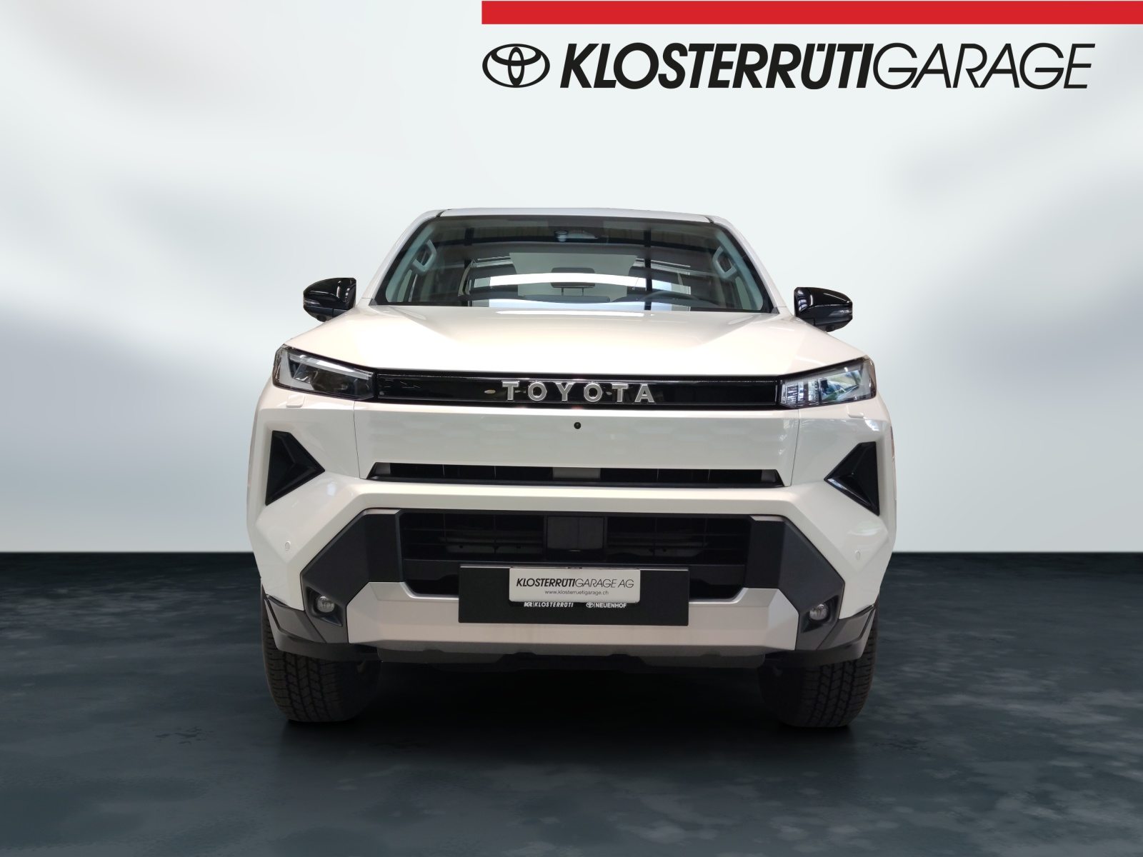 TOYOTA Hilux Double Cab.-Pick-up 59KWh Style, Electric, New car, Automatic - 5
