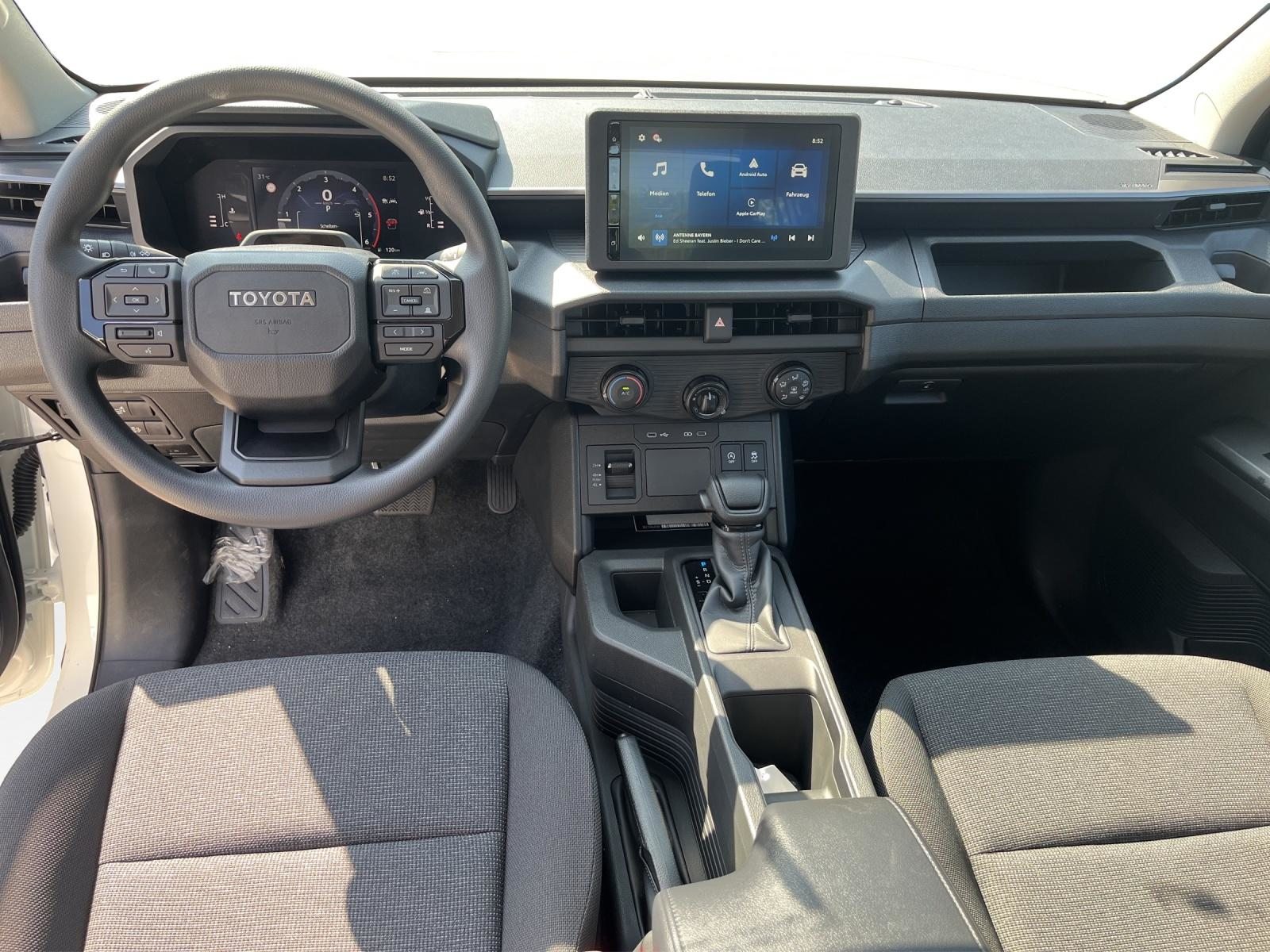 TOYOTA Hilux Double Cab.-Pick-up 2.8 D-4D MHEV 204 Active, Hybride Leggero Diesel/Elettrica, Auto nuove, Automatico - 5