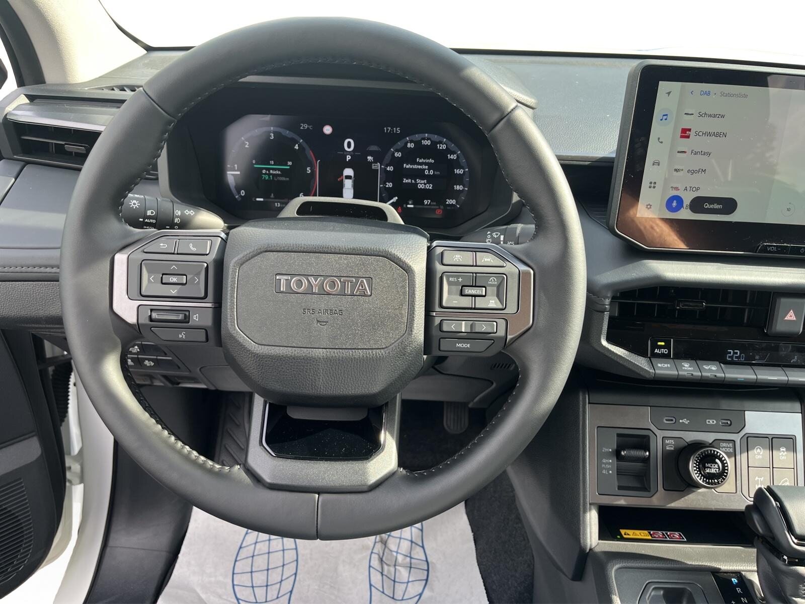 TOYOTA Hilux Double Cab.-Pick-up 2.8 D-4D MHEV 204 Style, Mild-Hybrid Diesel/Elektro, Neuwagen, Automatik - 7