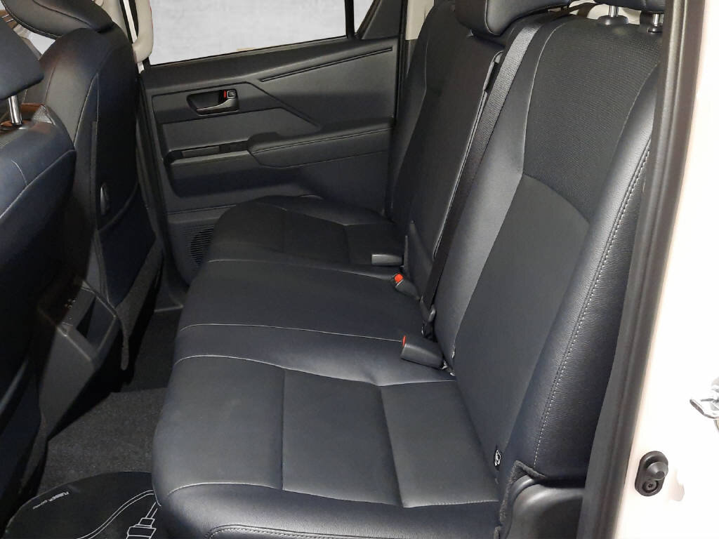 TOYOTA Hilux Double Cab.-Pick-up 59KWh Style, Elettrica, Auto nuove, Automatico - 5